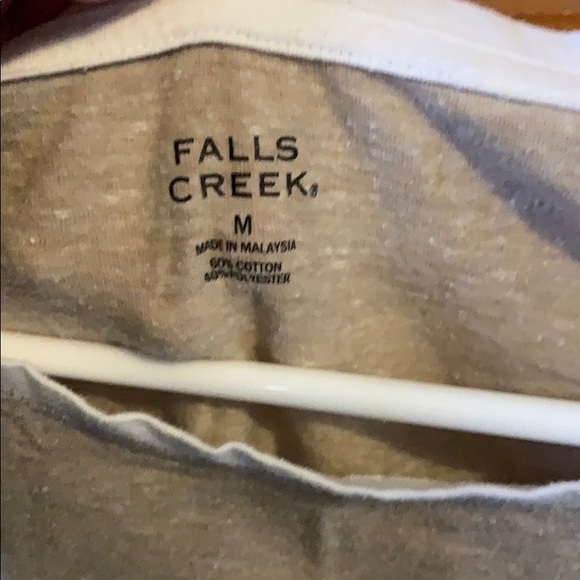 T shirt - Picture 2 of 4